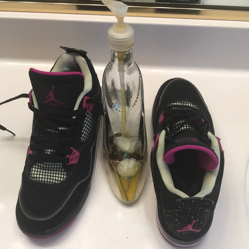 💖💚Flight ❗️❗️S ⭕️LD❗️❗️JordAn  size 7y 💖💖💖